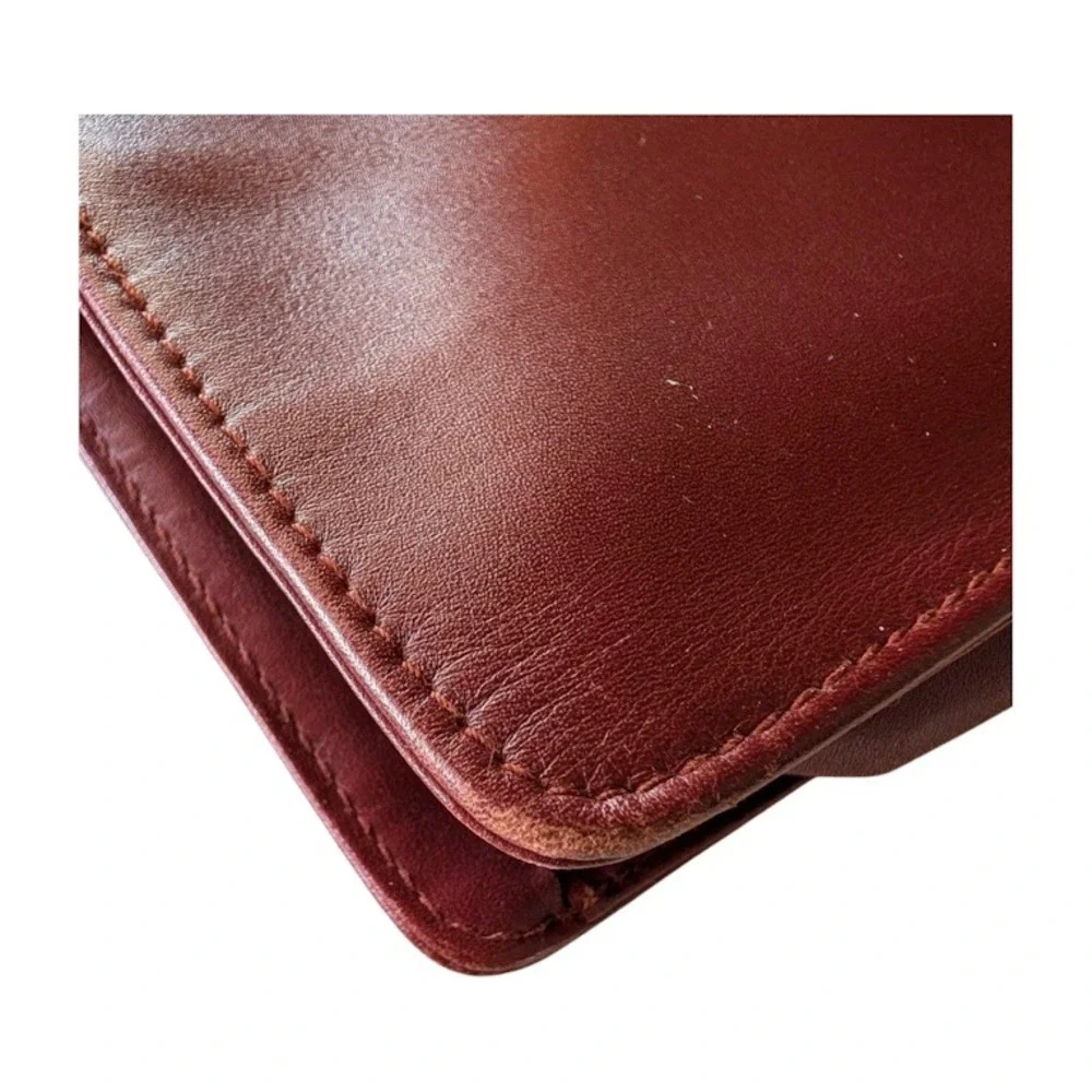 Vintage Cartier Les Must de Cartier Burgundy Leather‎ Clutch Bag Gold Corners